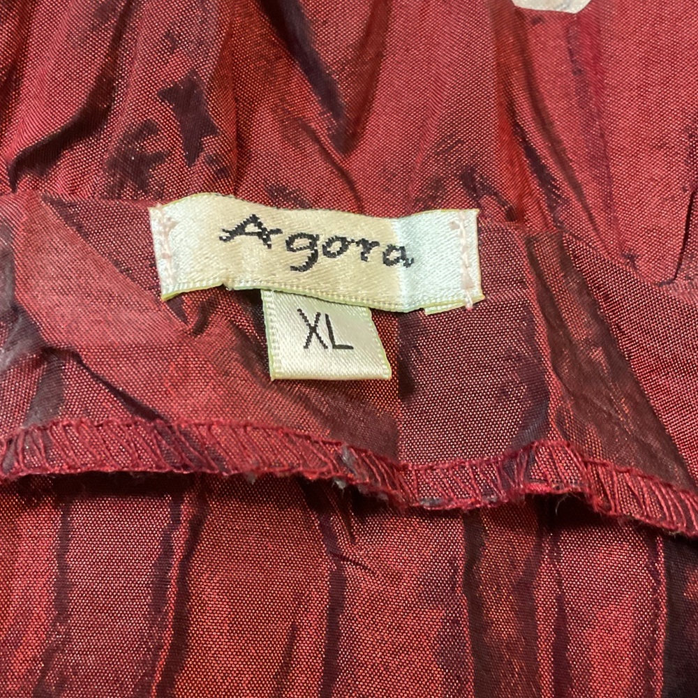 70’s Agora Wine Red Crinkled Button-Front Blouse with rhinestone buttons - Picture 2 of 4